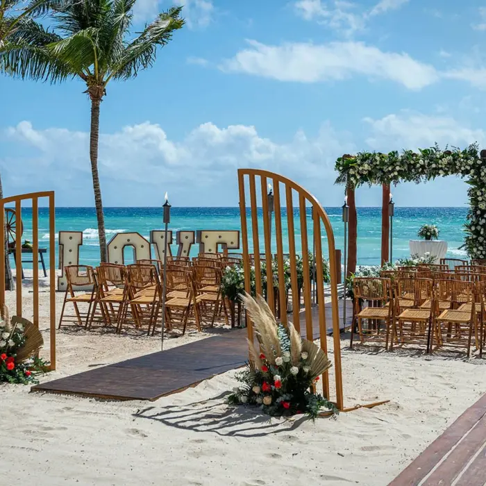beach wedding setup at Ocean Riviera Paradise