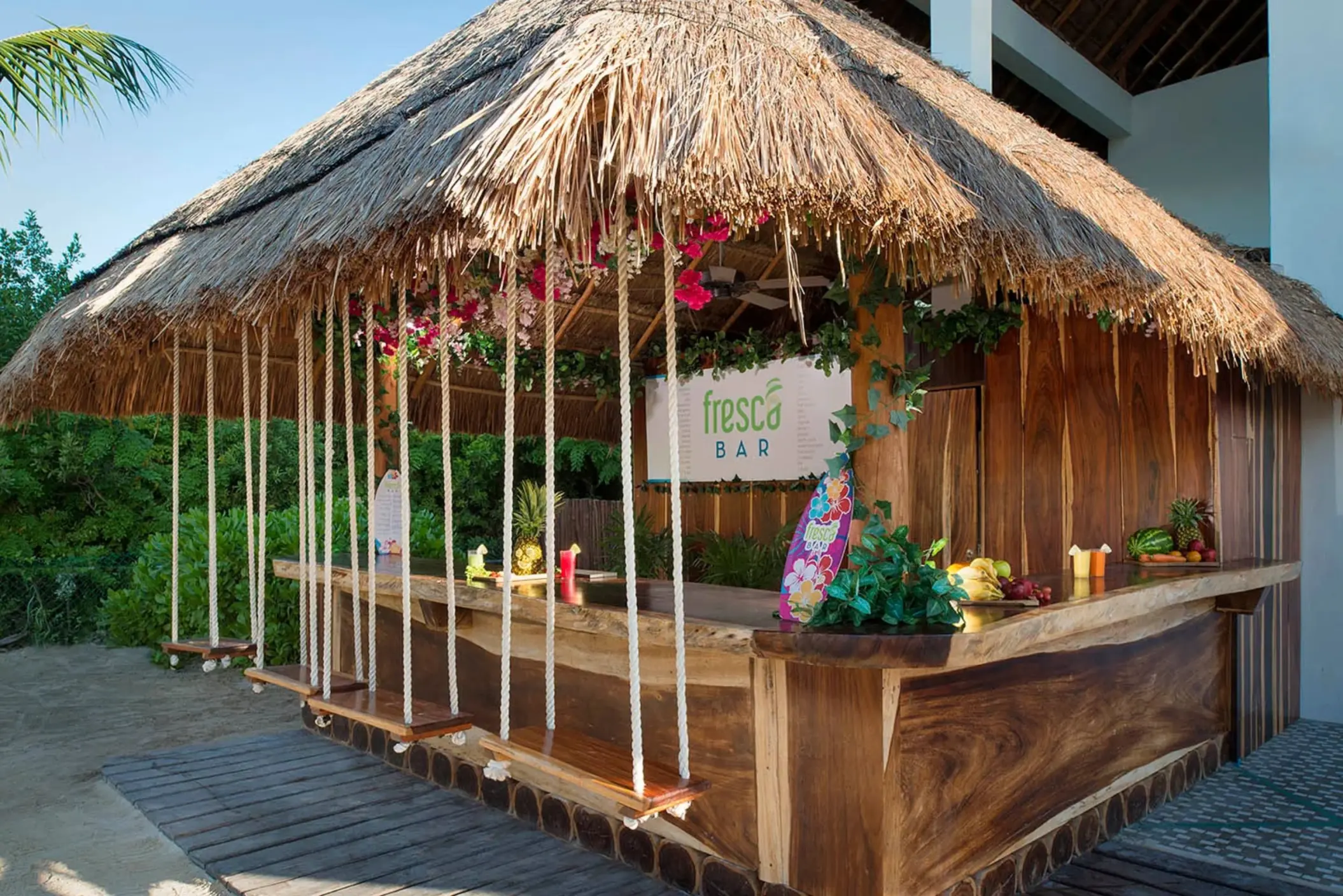fresco bar at Ocean Riviera Paradise