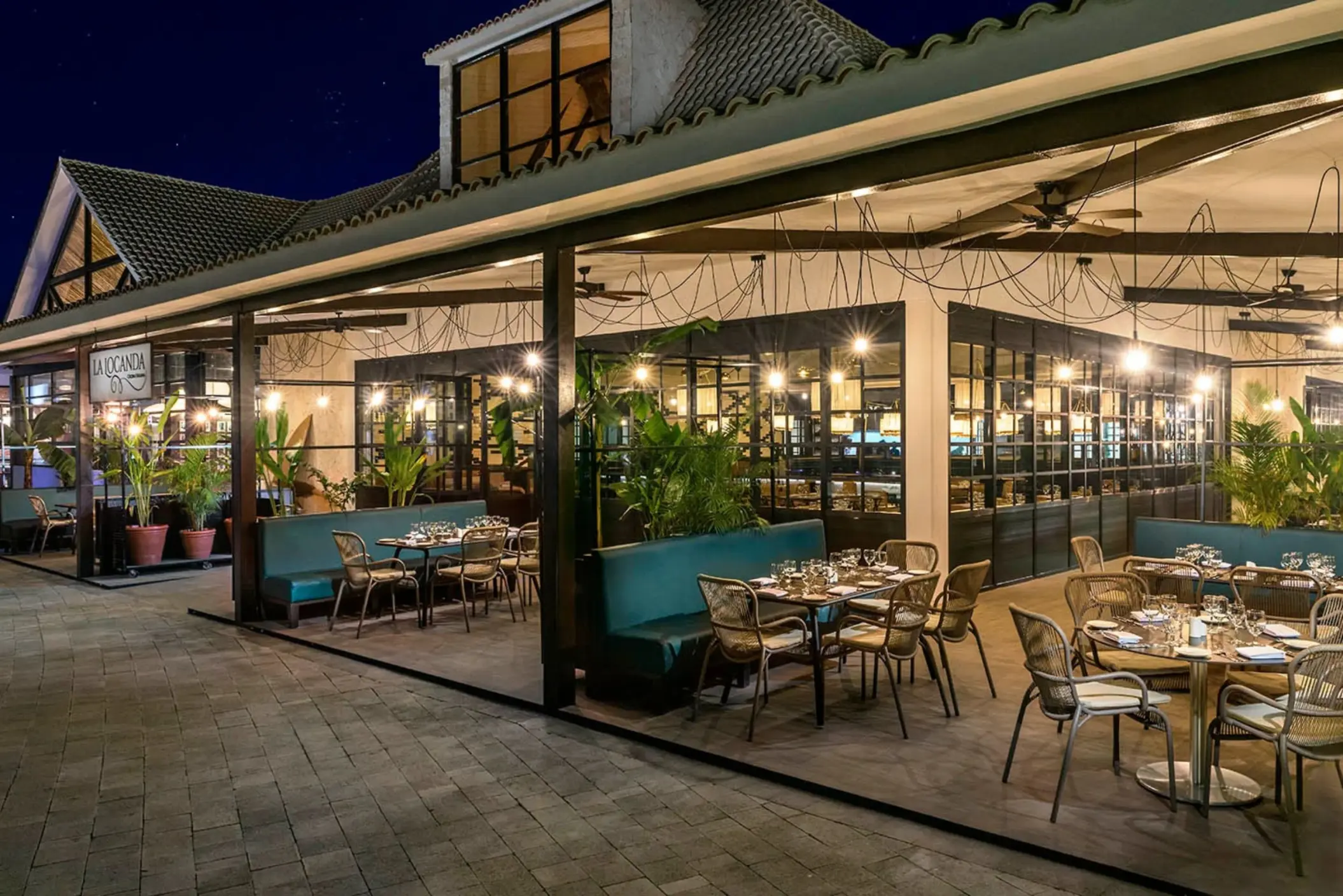 la locanda restaurant at Ocean Riviera Paradise