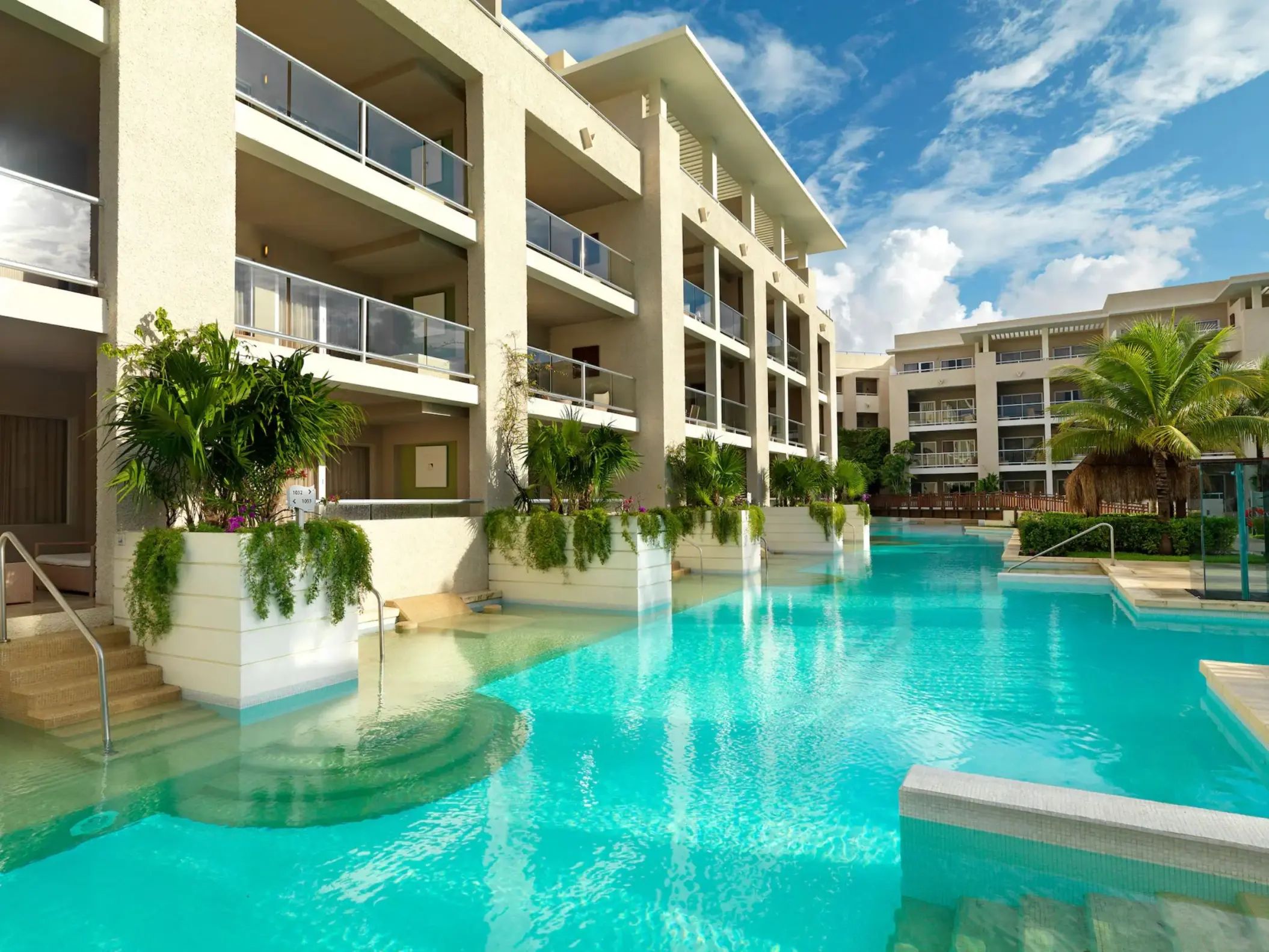 exterior of the swim out suites at Paradisus Playa del Carmen