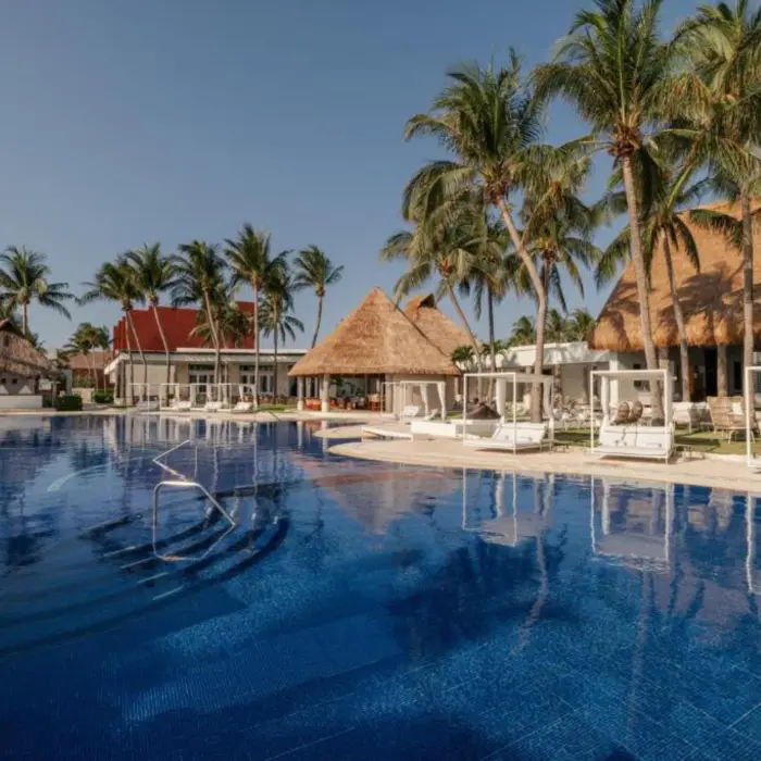 pool cabanas and resort buildings at Paraiso de la Bonita
