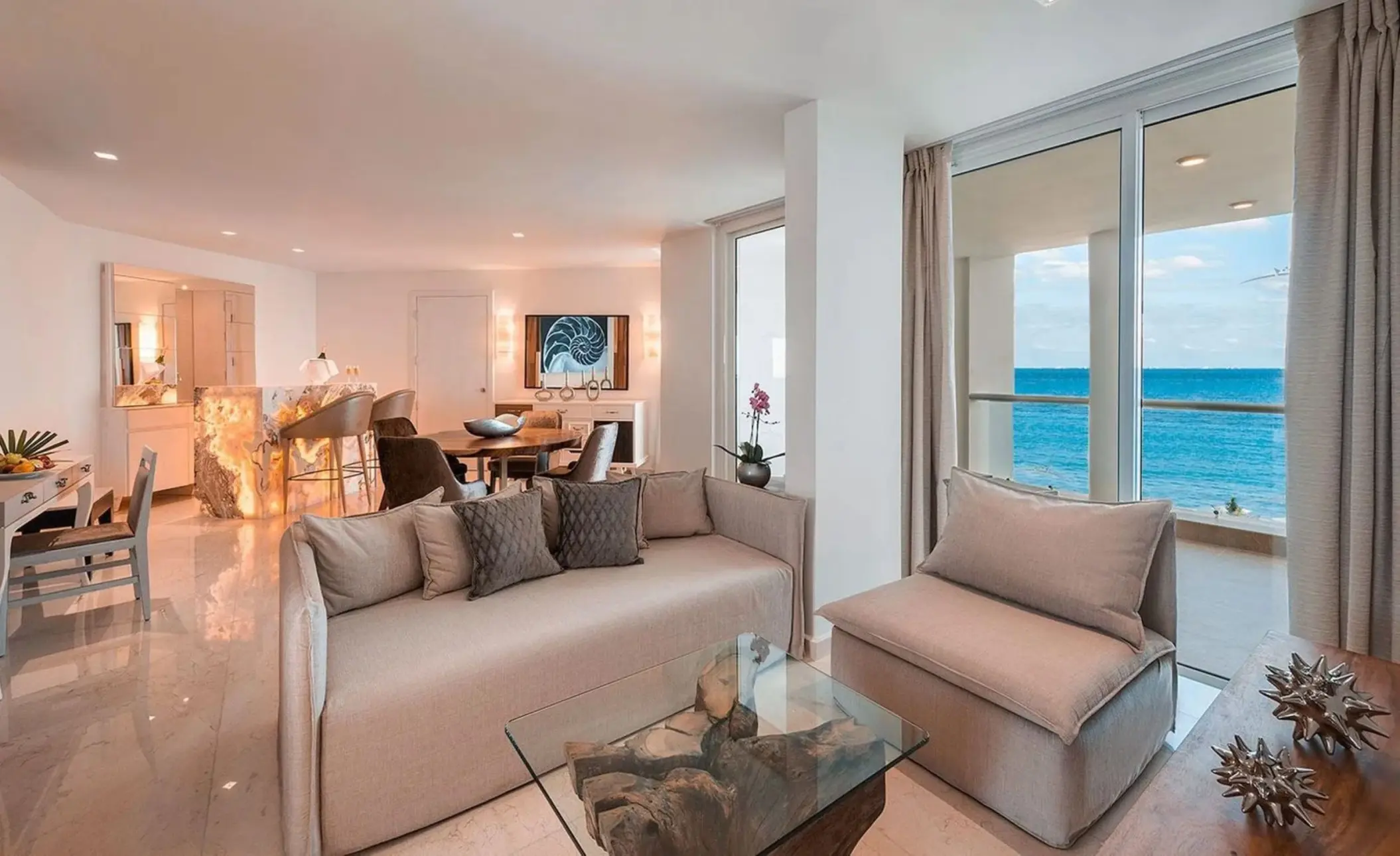 living space of oceanview suite at Playacar Palace