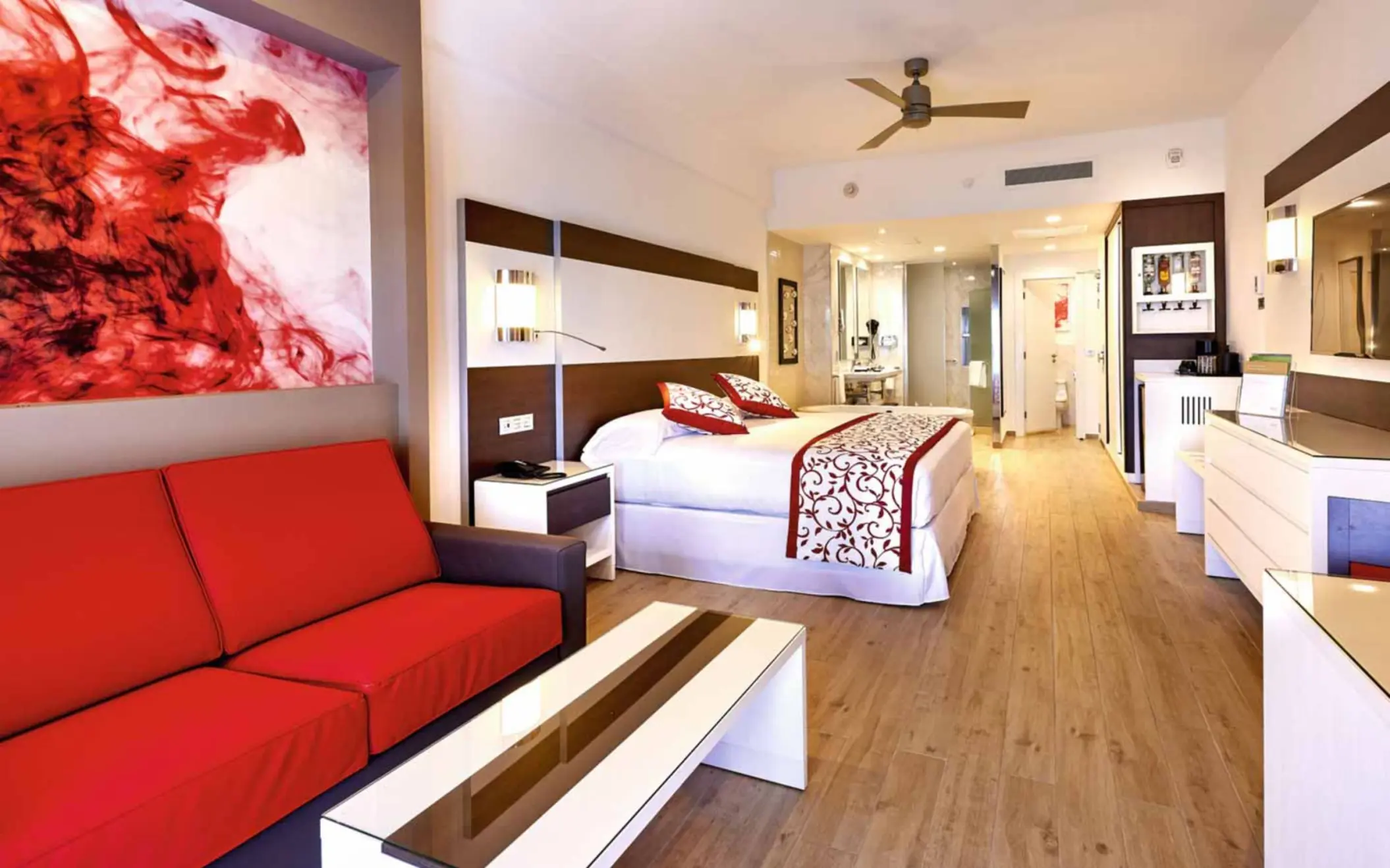 junior suite at Hotel Riu Palace Costa Mujeres