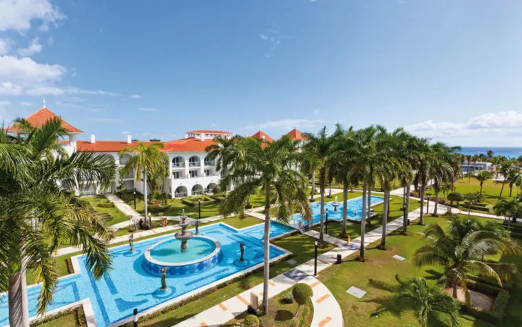 aerial view of Hotel Riu Palace Mexico