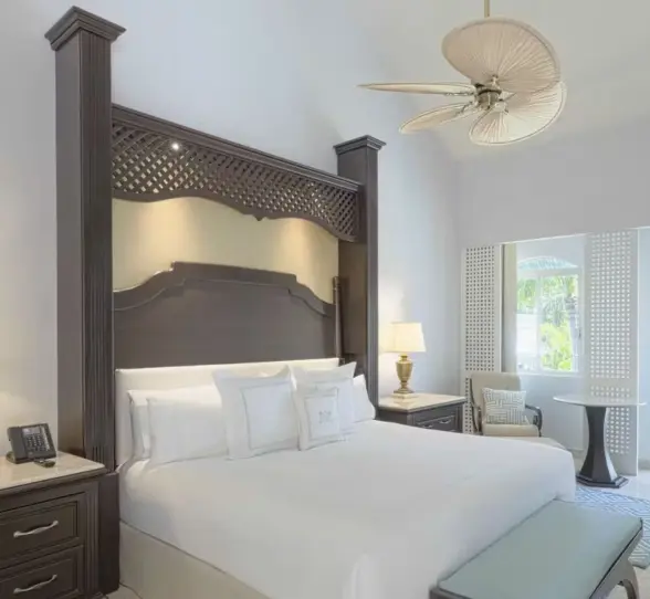 honeymoon suite at Royal Hideaway Playacar