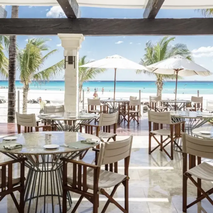 oceanside restaurant at Royal Hideaway Playacar