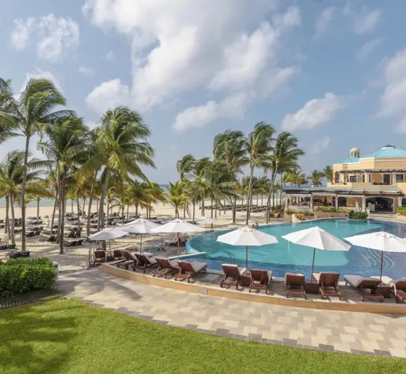pool and beach at Royal Hideaway Playacar
