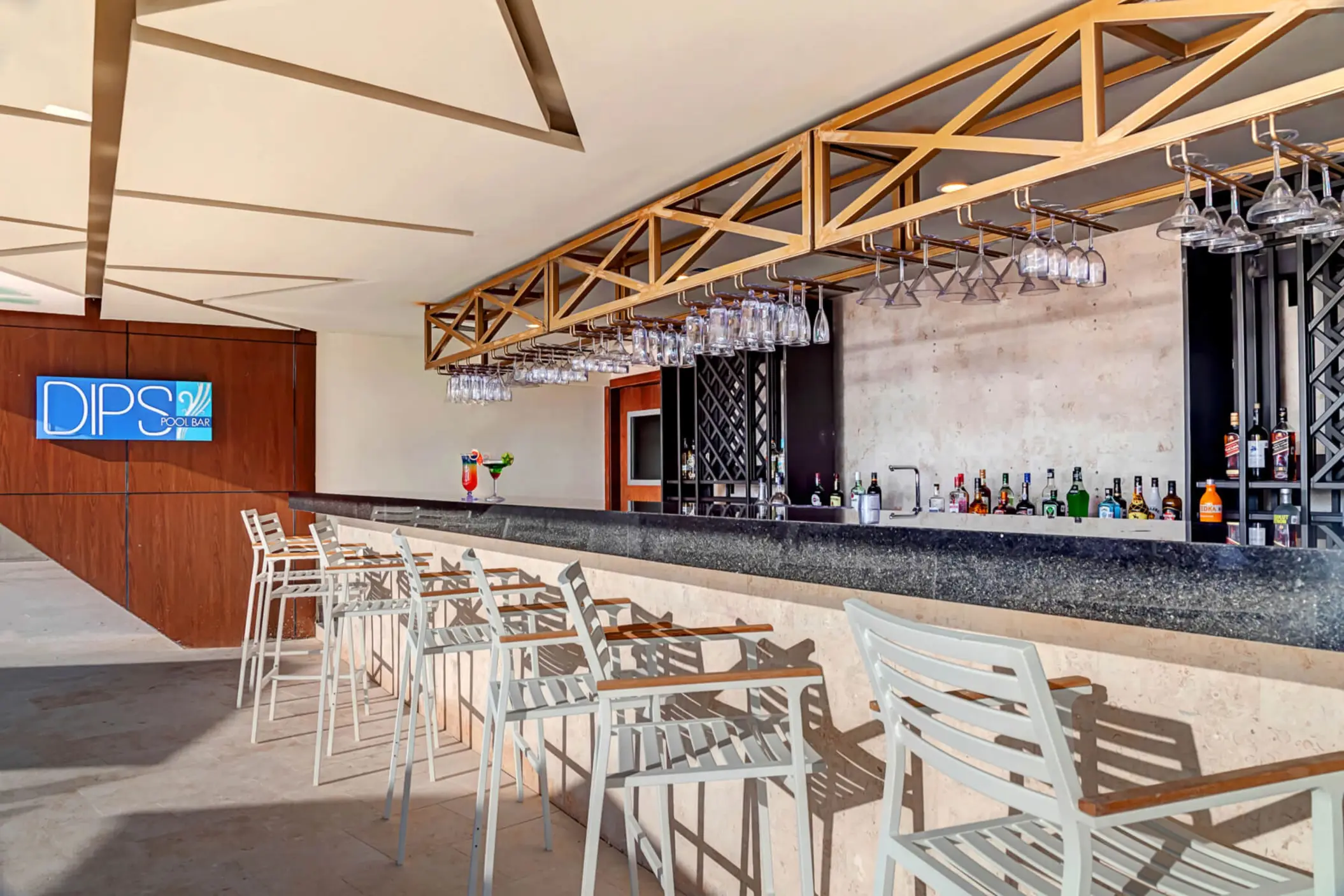 bar at Royalton CHIC Cancun
