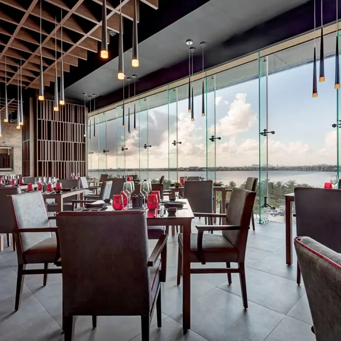 restaurant at Royalton CHIC Cancun