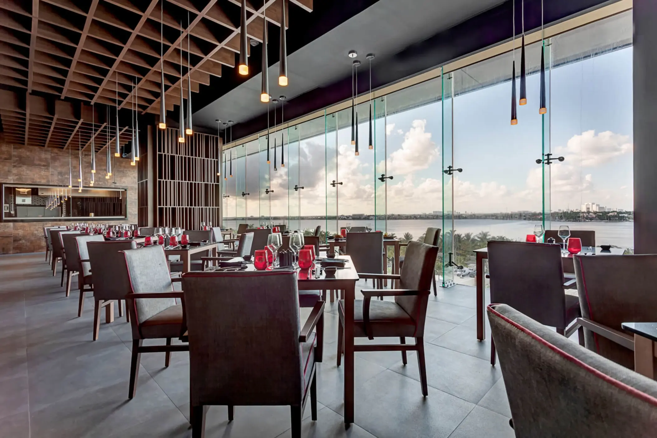 restaurant at Royalton CHIC Cancun