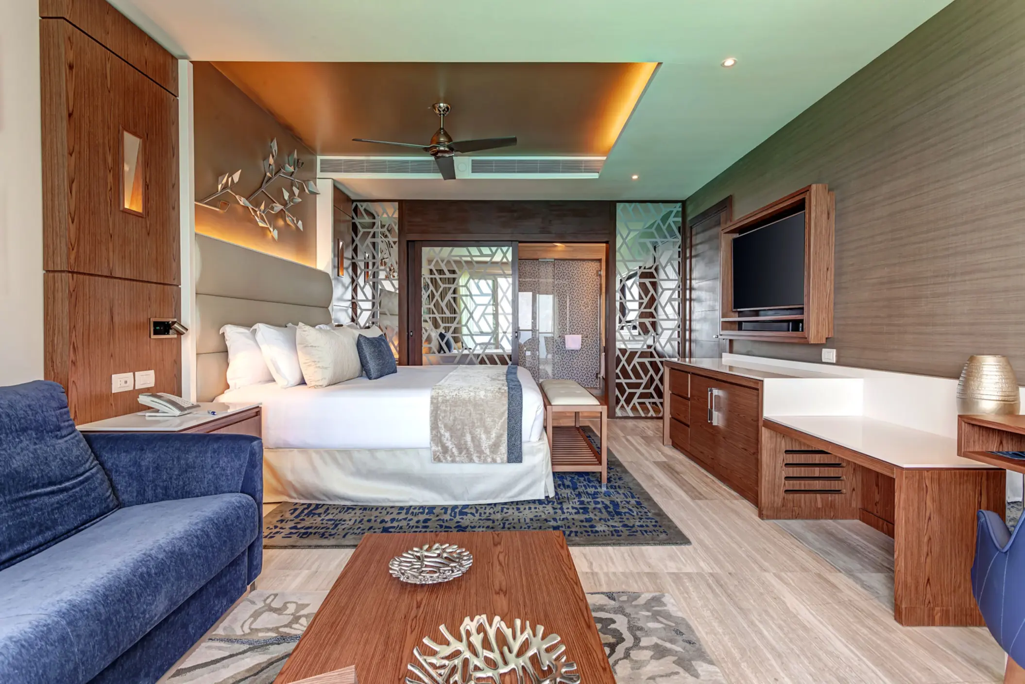 chairman suite at Royalton CHIC Cancun