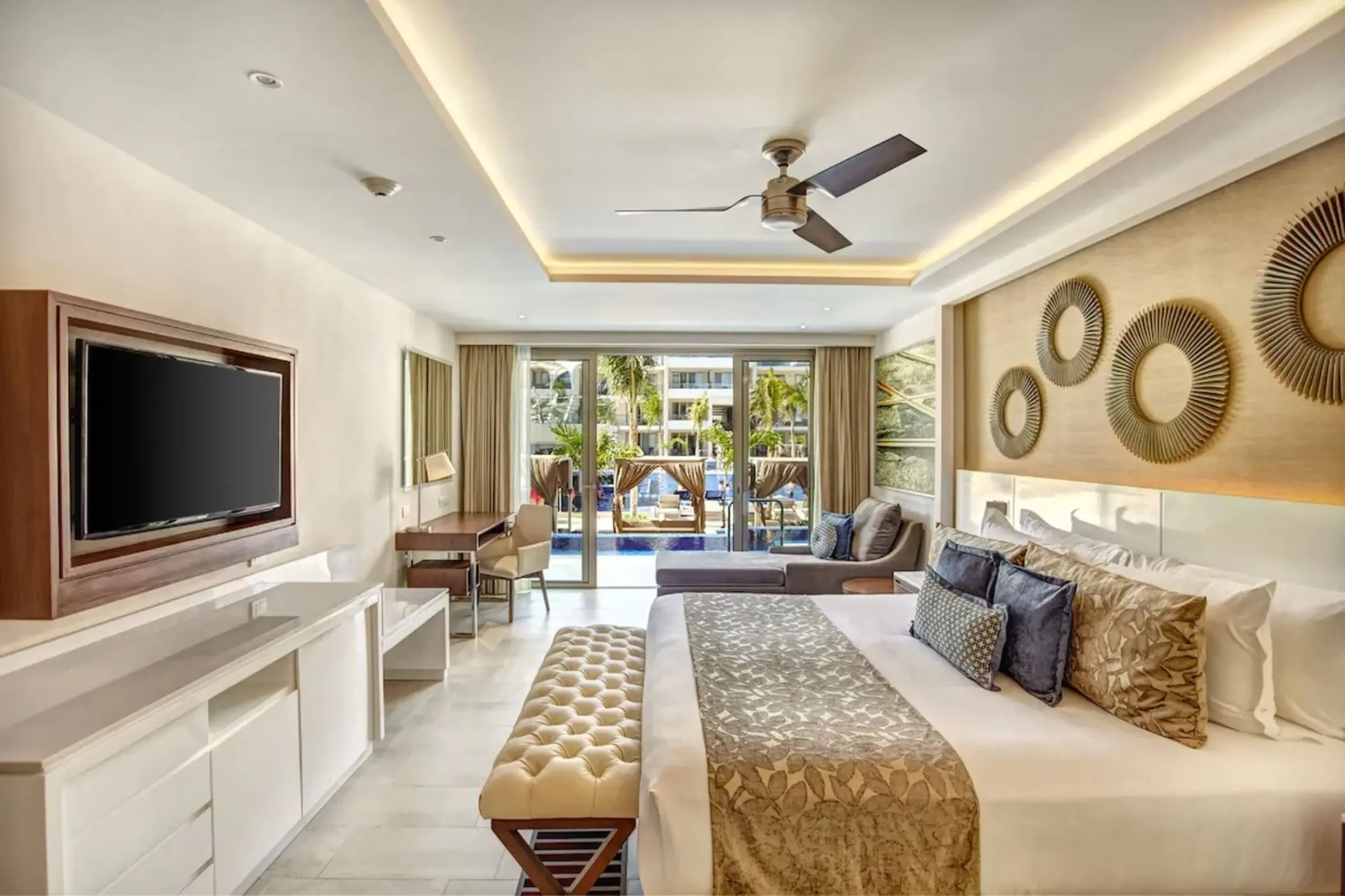 luxury suite at Royalton Hideaway Riviera Cancun