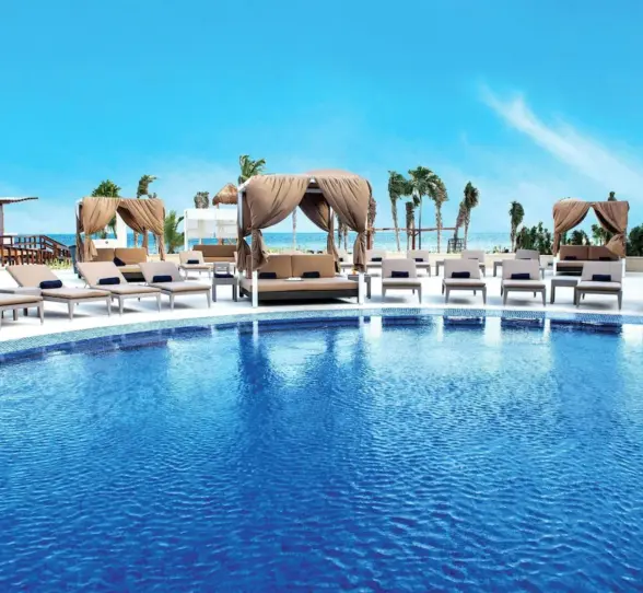 pool at Royalton Hideaway Riviera Cancun
