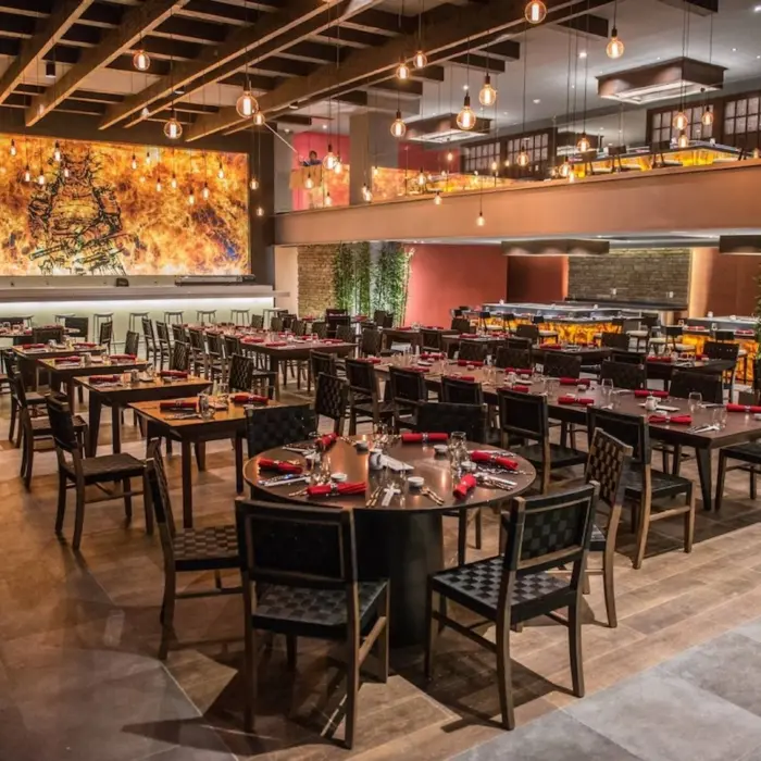restaurant at Royalton Riviera Cancun