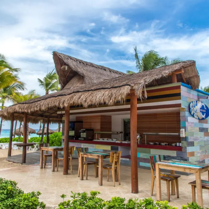 the oceanfront blue moon snack bar at Sandos Playacar