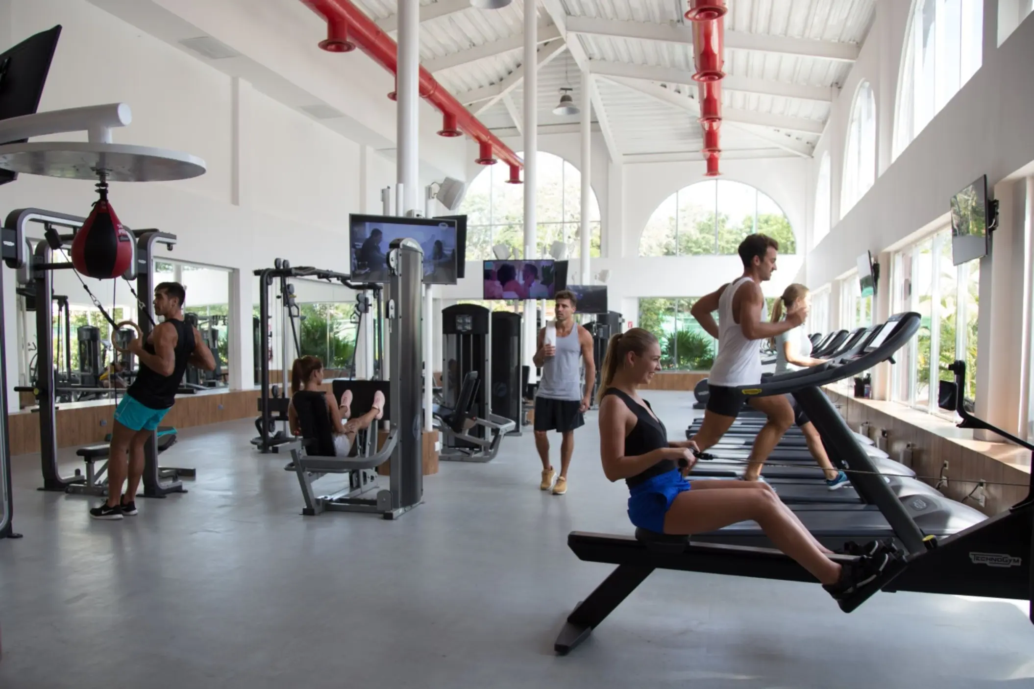 gym at Sandos Playacar