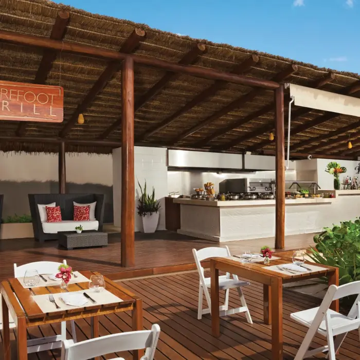 barefoot grill restaurant at Secrets The Vine Cancun
