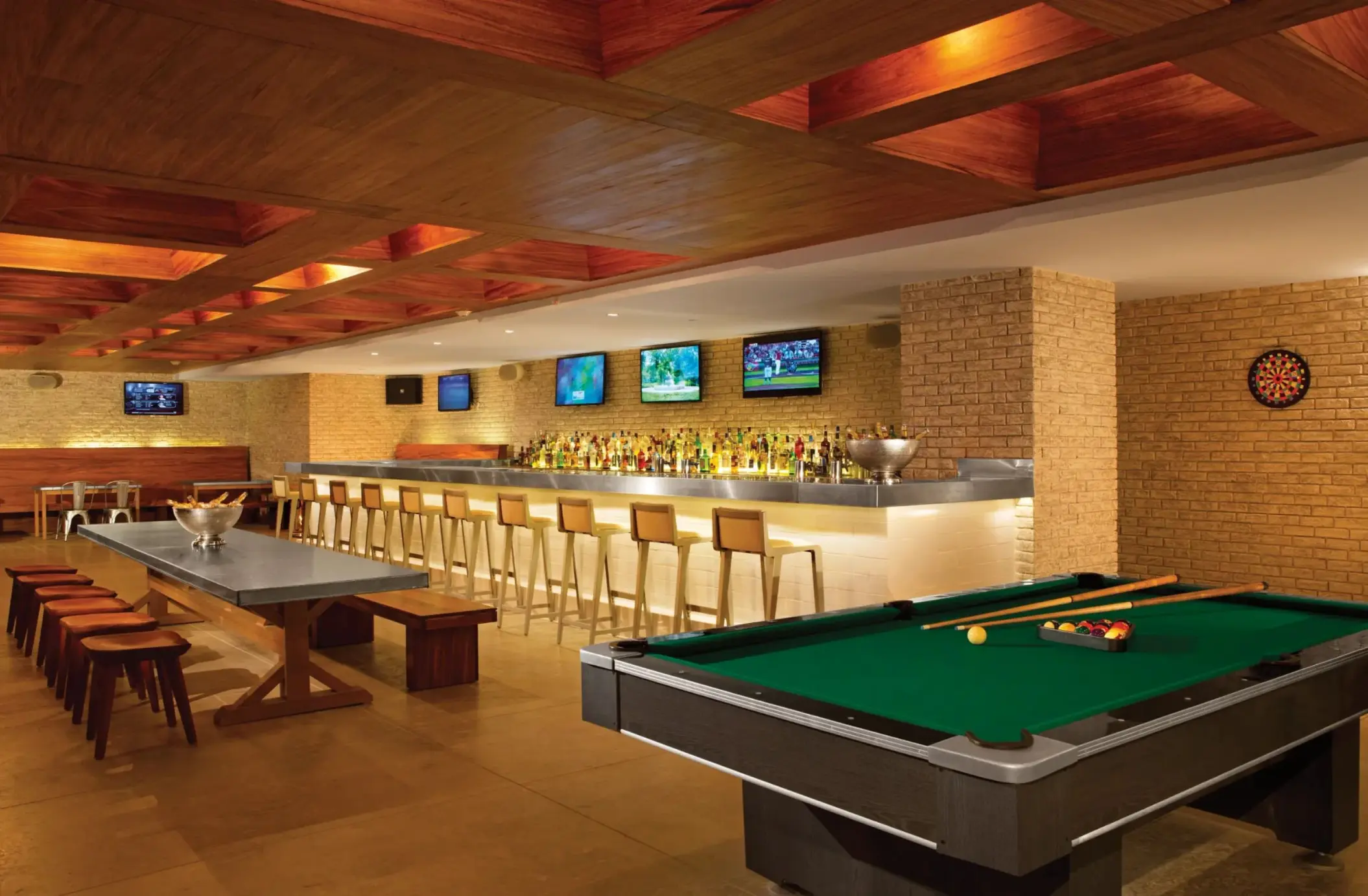half time sports bar at Secrets The Vine Cancun