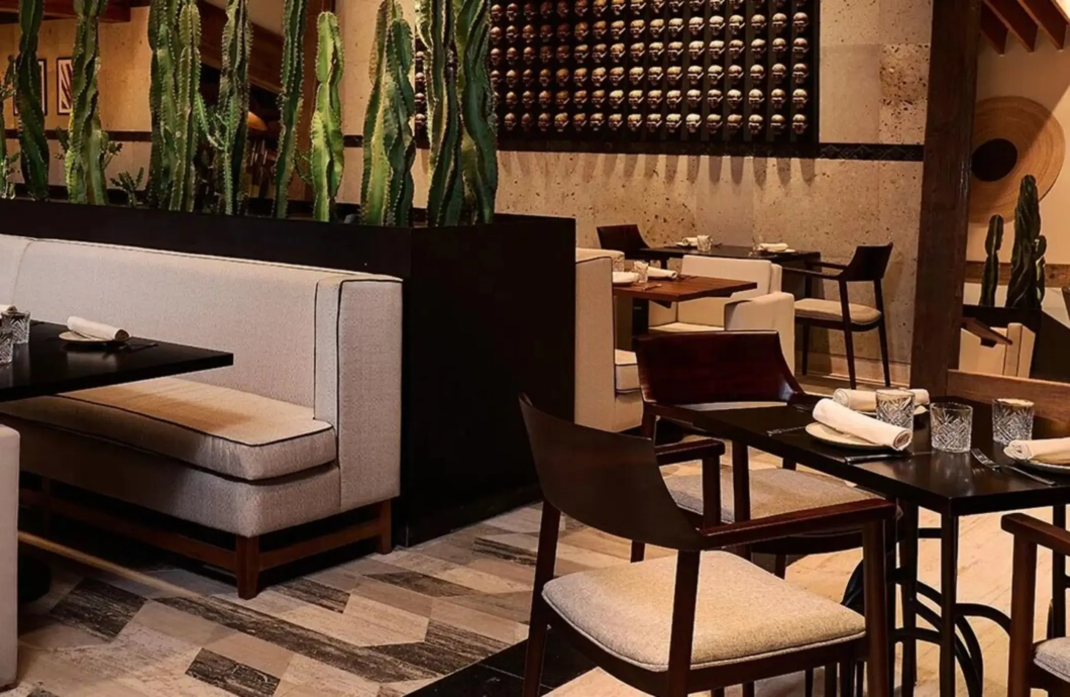 caracol restaurant at SLS Playa Mujeres