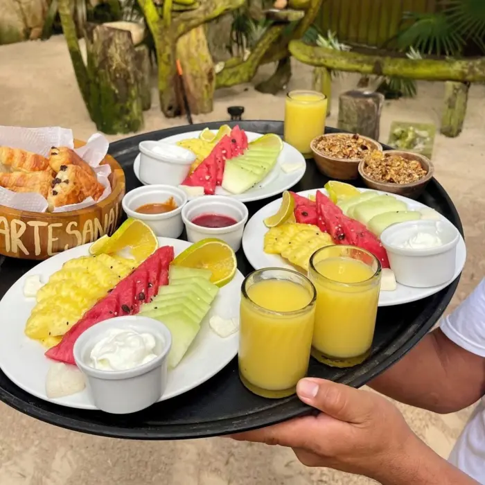 daily breakfast at suenos tulum
