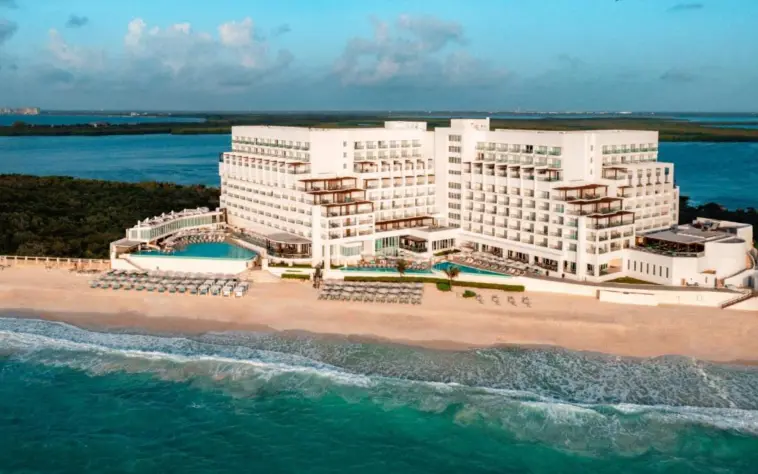 aerial view of Sun Palace Cancun