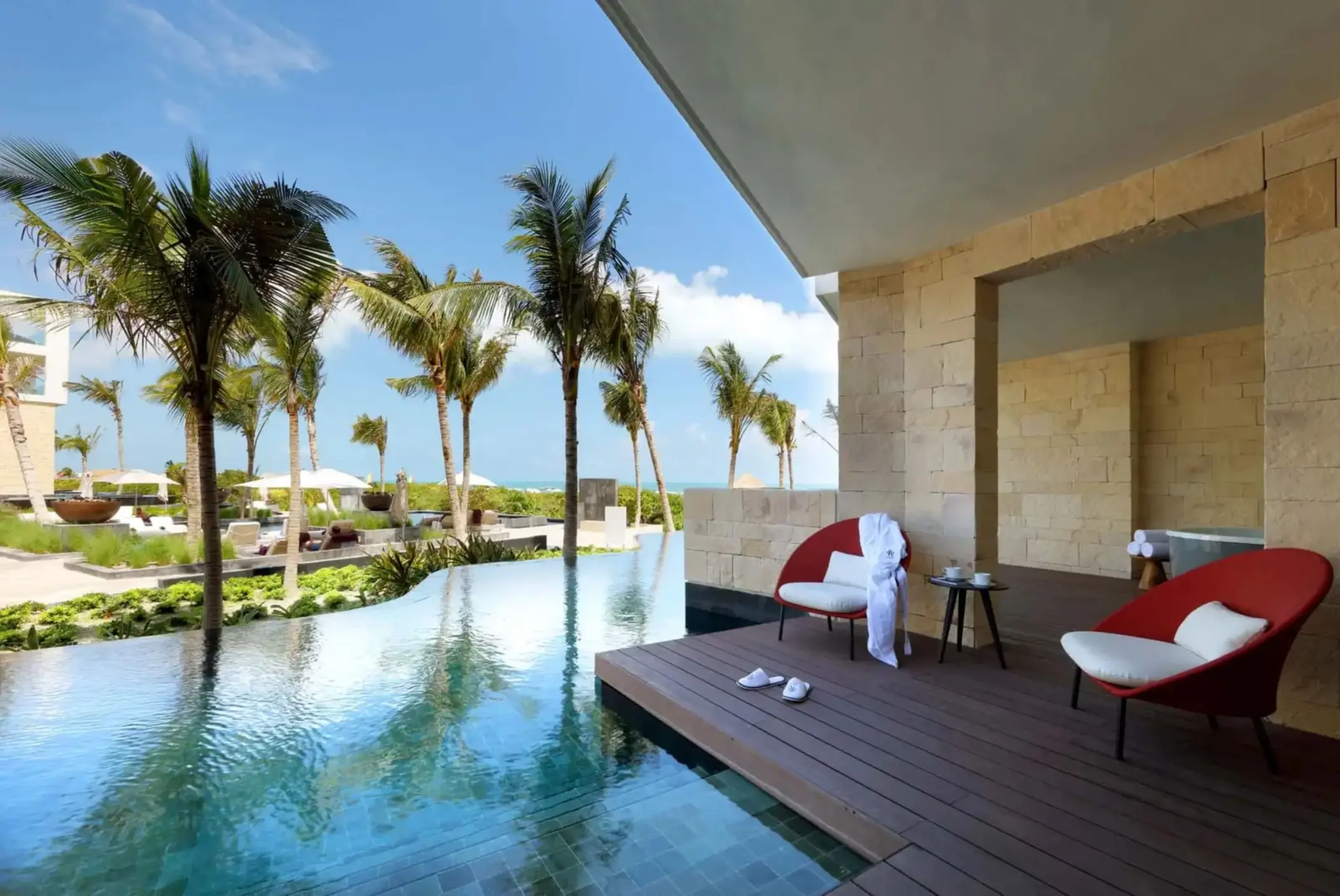 swim out suite exterior at trs coral hotel