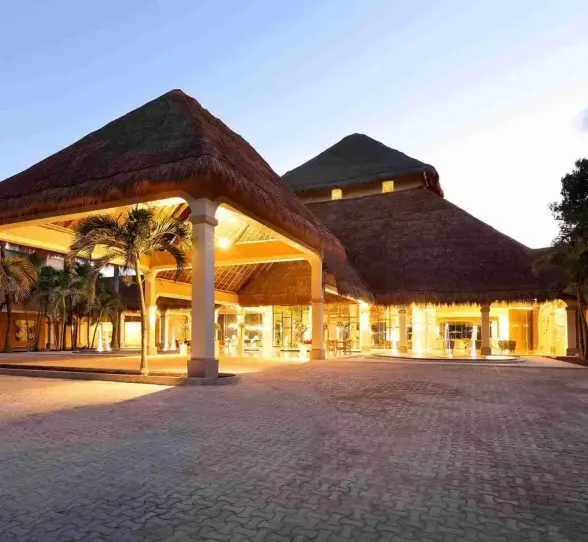 entry to TRS Yucatan Hotel in the evening