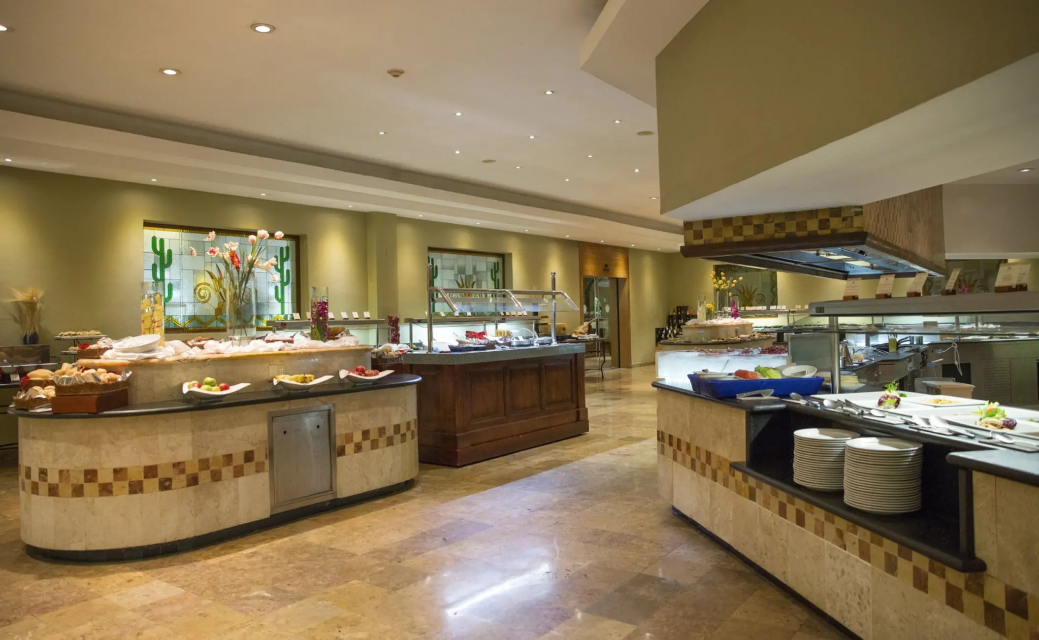 valentin imperial riviera maya le marche restaurant