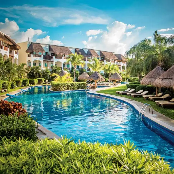 Valentin Imperial Riviera Maya pool and accommodations