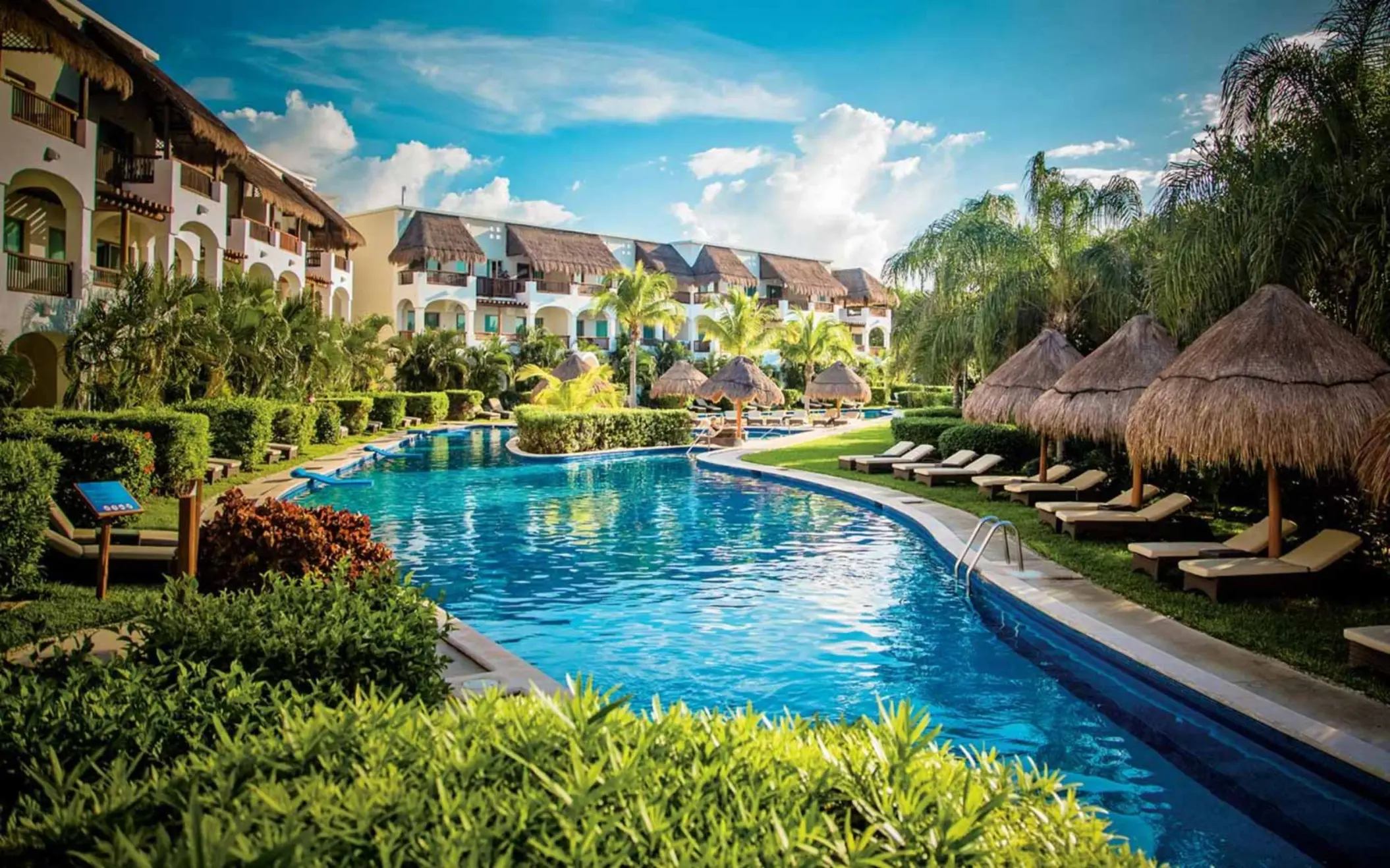 Valentin Imperial Riviera Maya pool and accommodations