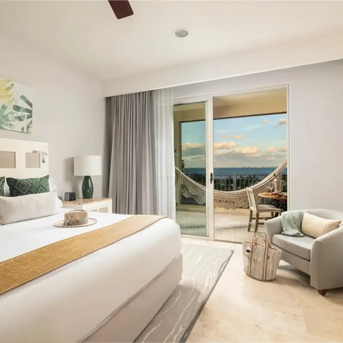 deluxe oceanview suite at villa del palmar cancun