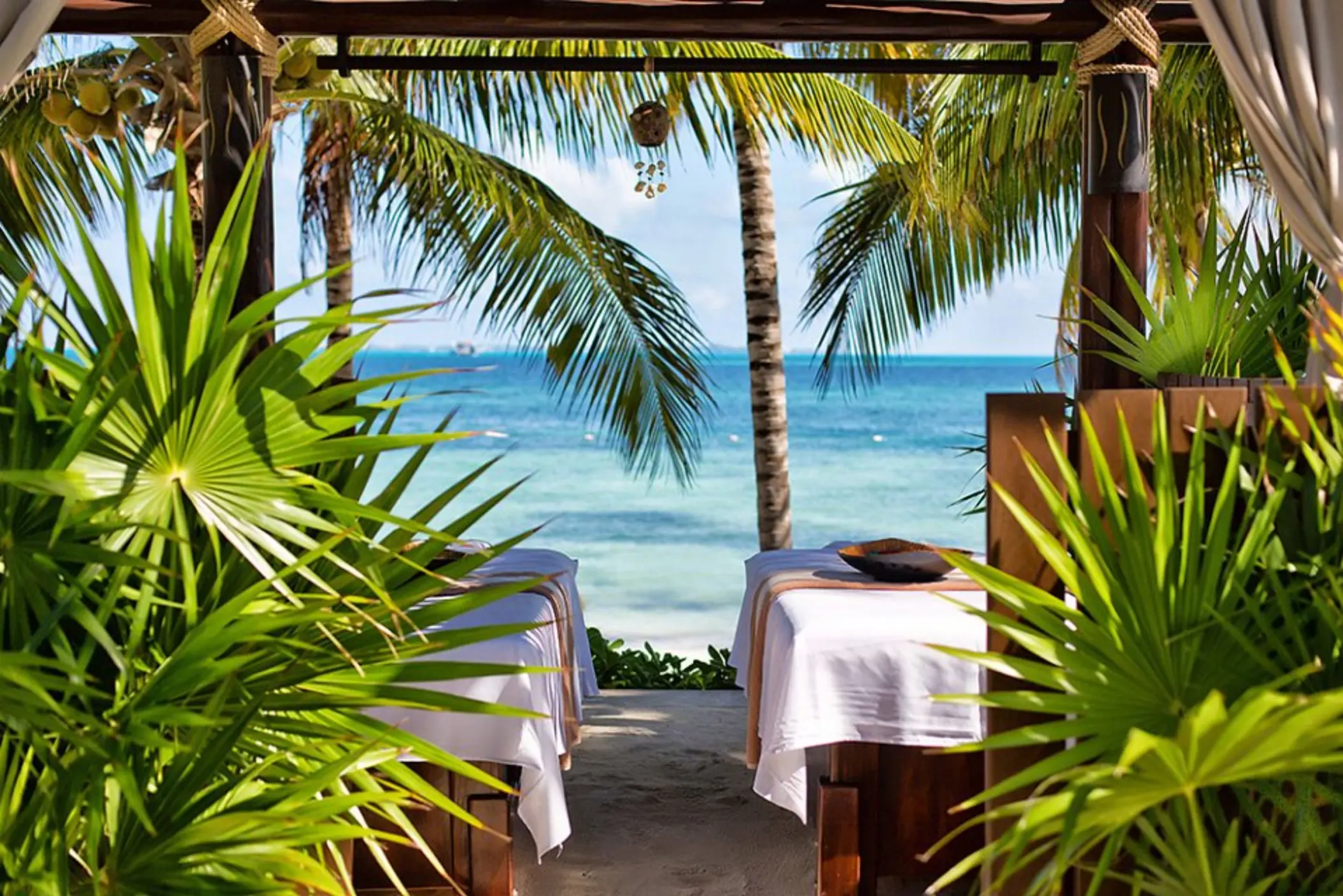 oceanfront massage tables at villa del palmar cancun