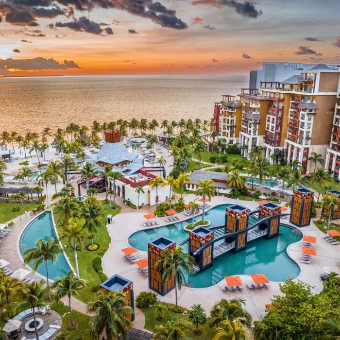 aerial view of villa del palmar cancun
