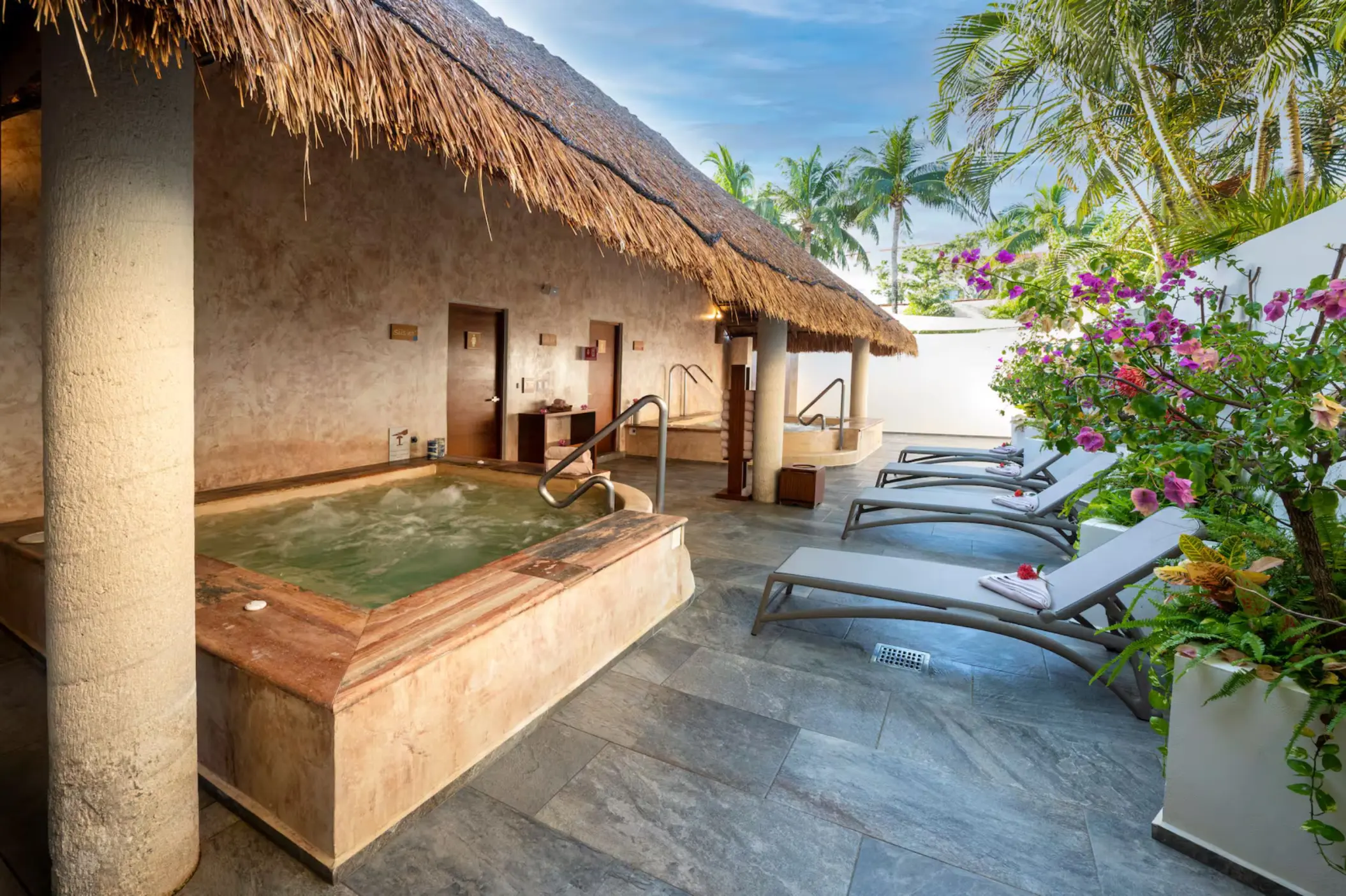 jacuzzi at Viva Maya by Wyndham