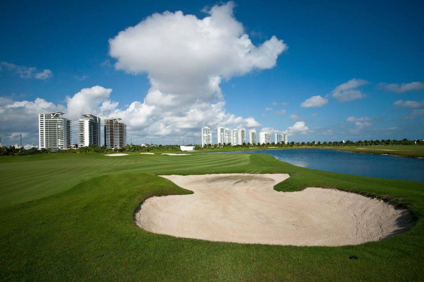 Puerto Cancun Golf Club | Get Discounts | Book Here & Save!