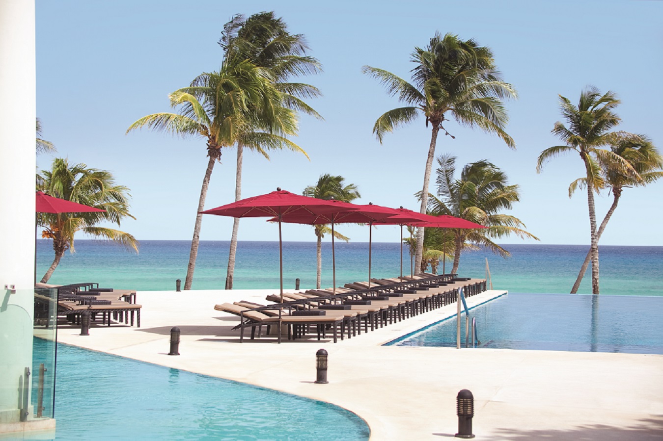 Azul Fives swimming pool