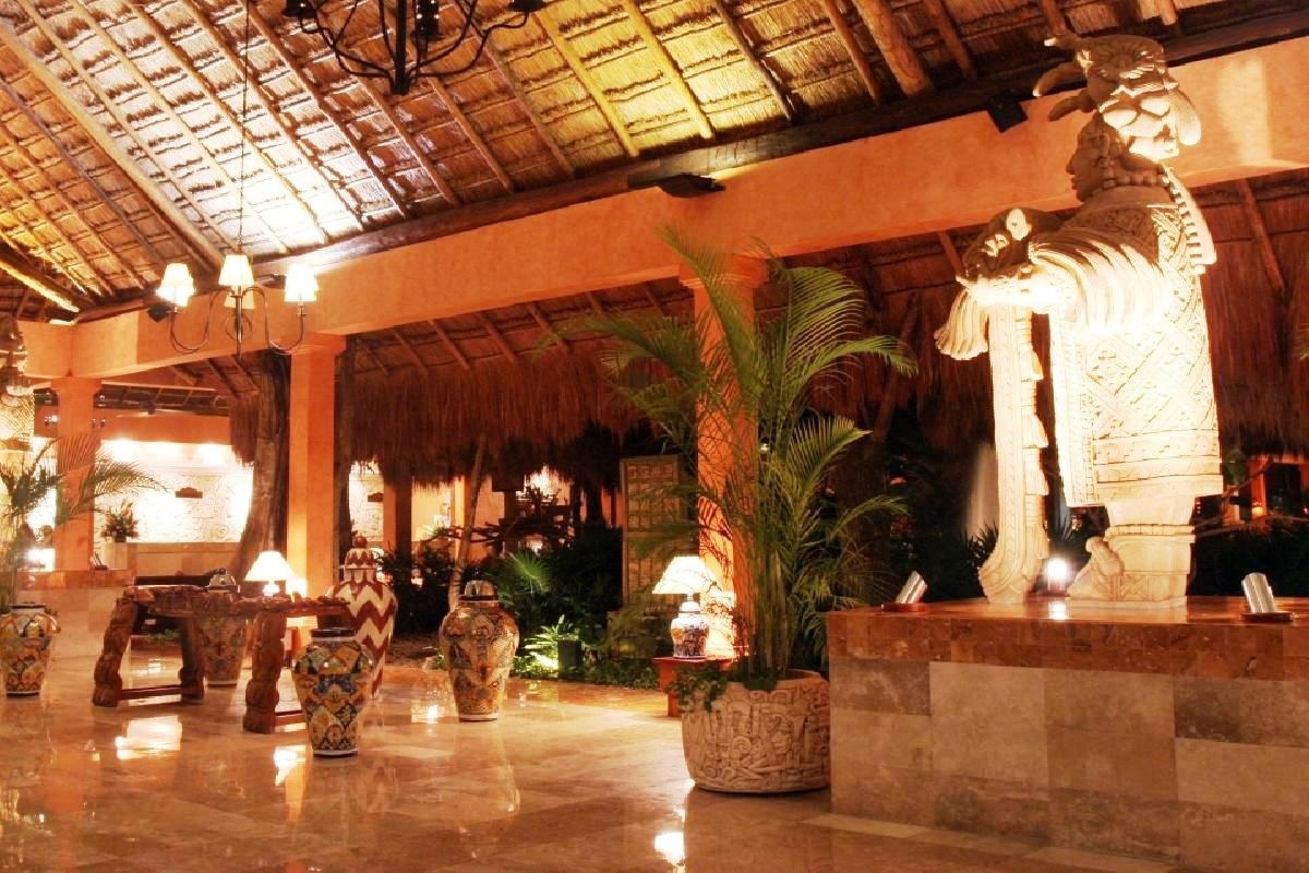 Iberostar Tucan lobby 