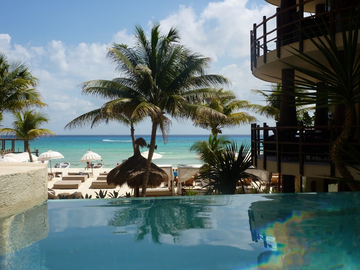 playa del carmen small beachfront hotels